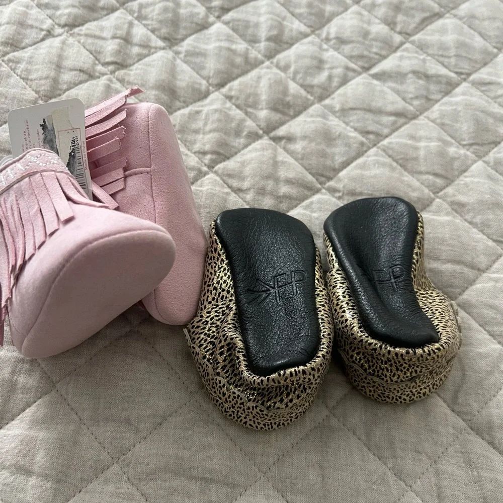 Bundle of Two pair of shoes size 6-9 mos.